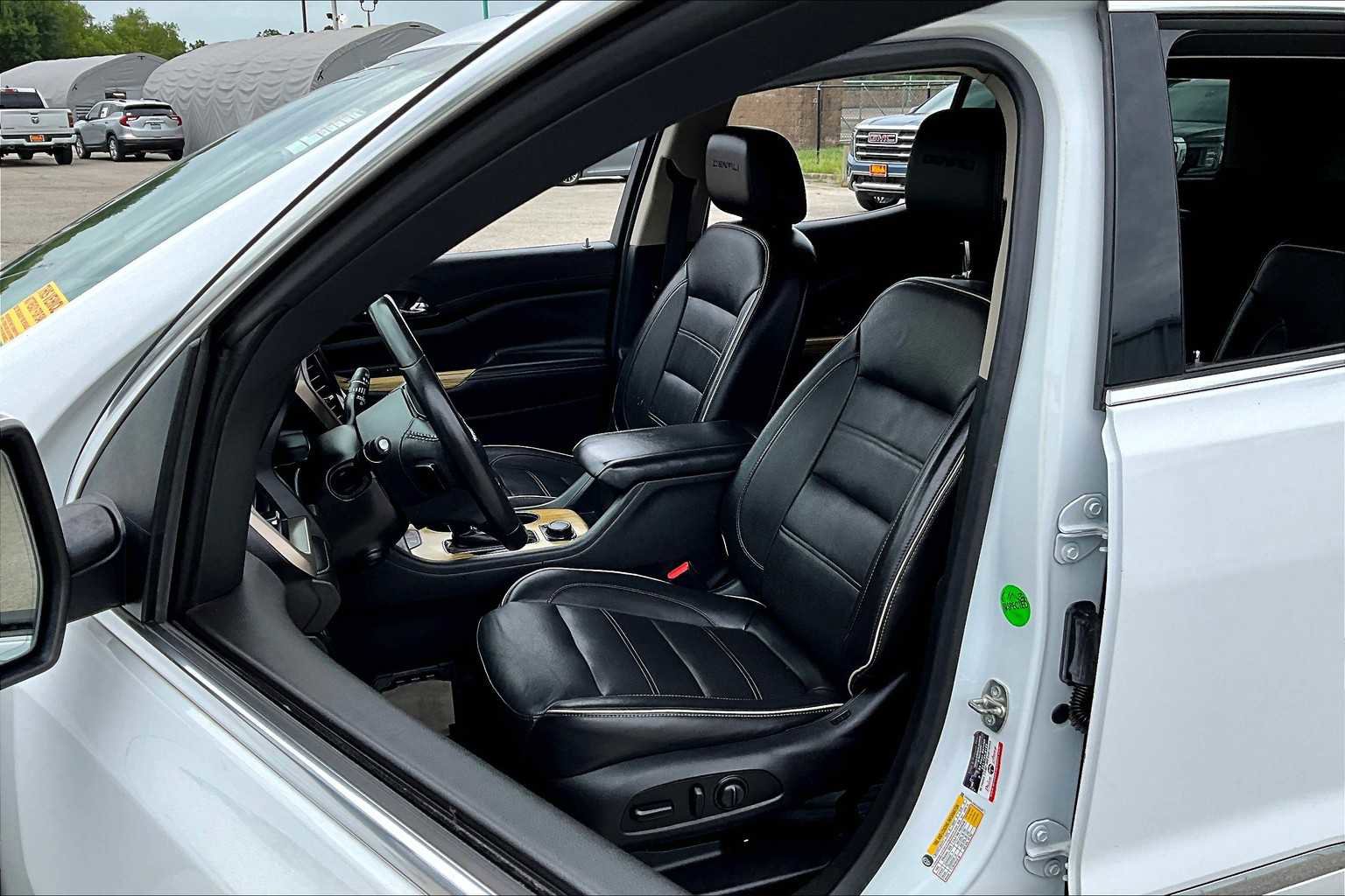Used 2019 GMC Acadia Denali FWD image 8