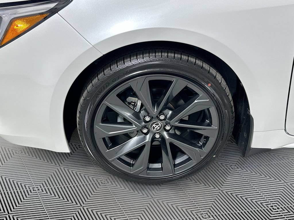 Certified 2025 Toyota Corolla XSE FWD image 25