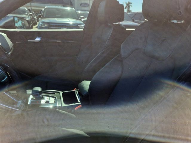 Used 2022 Audi SQ5 Premium Plus w/ Premium Plus Package image 23