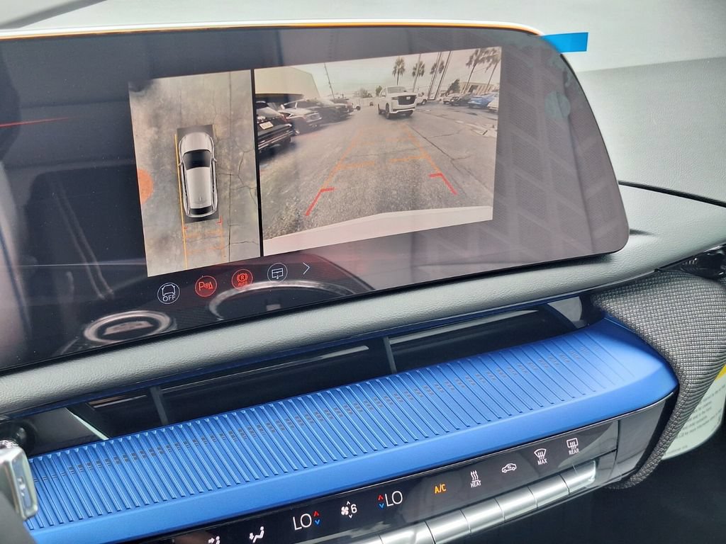 New 2026 Cadillac Optiq V AWD/4WD image 19
