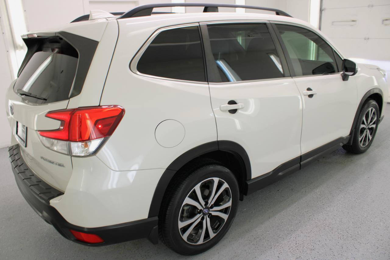 Used 2019 Subaru Forester Limited AWD/4WD image 10