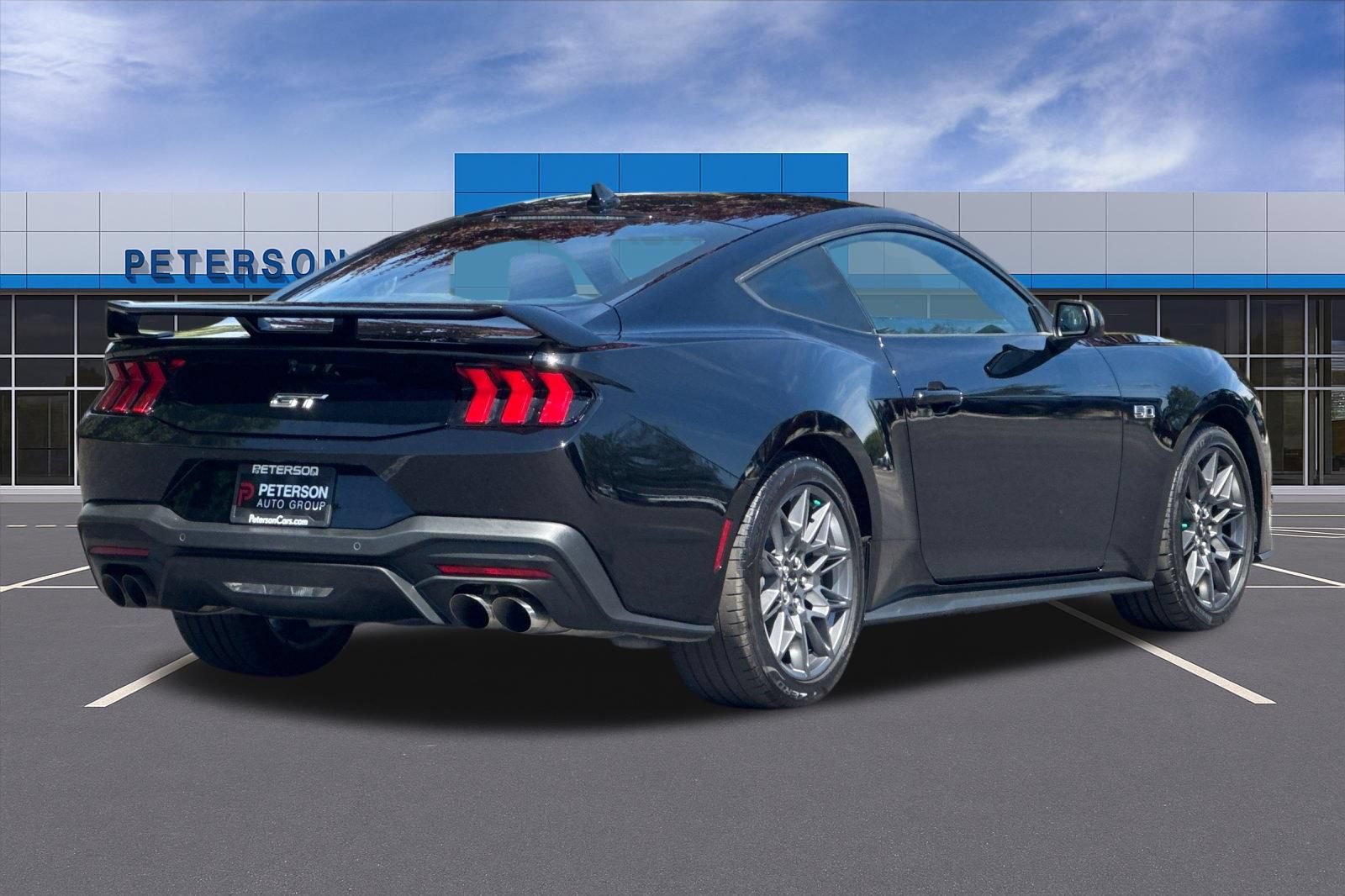 Used 2024 Ford Mustang GT w/ GT Performance Package RWD image 4