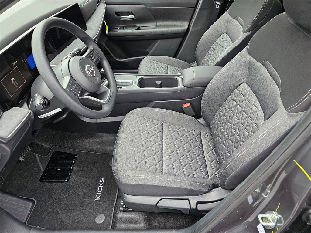 New 2026 Nissan Kicks SV image 10
