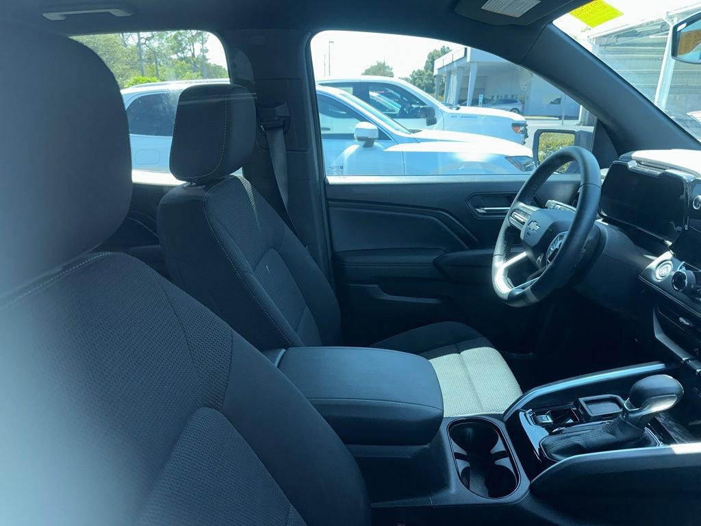 Certified 2023 Chevrolet Colorado LT w/ LT Convenience Package image 3