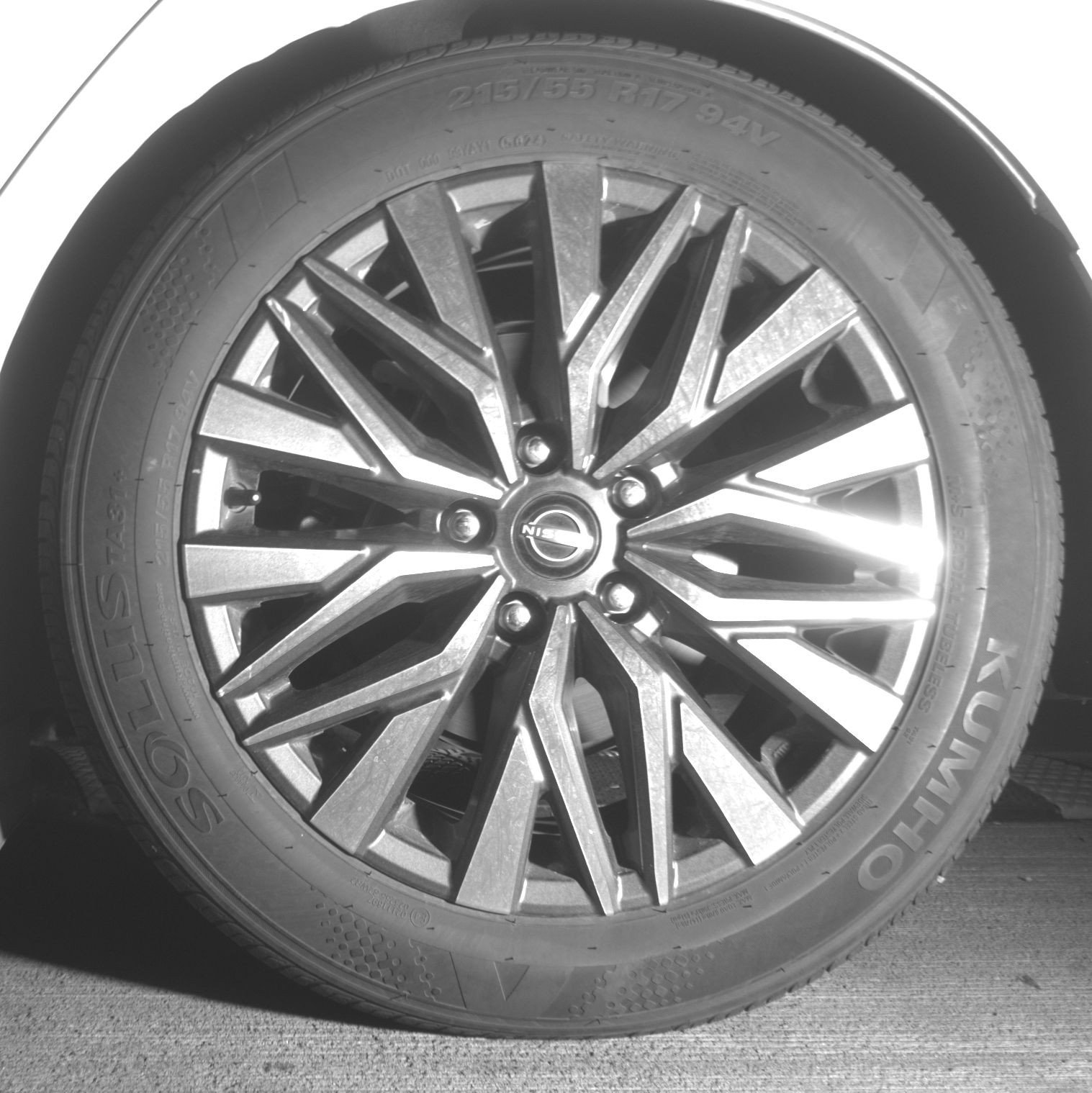 Used 2025 Nissan Altima 2.5 SV image 14