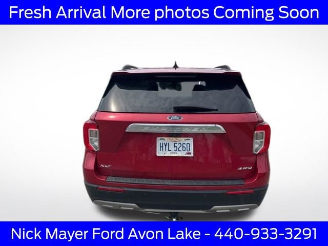 Used 2022 Ford Explorer XLT w/ Equipment Group 202A image 5