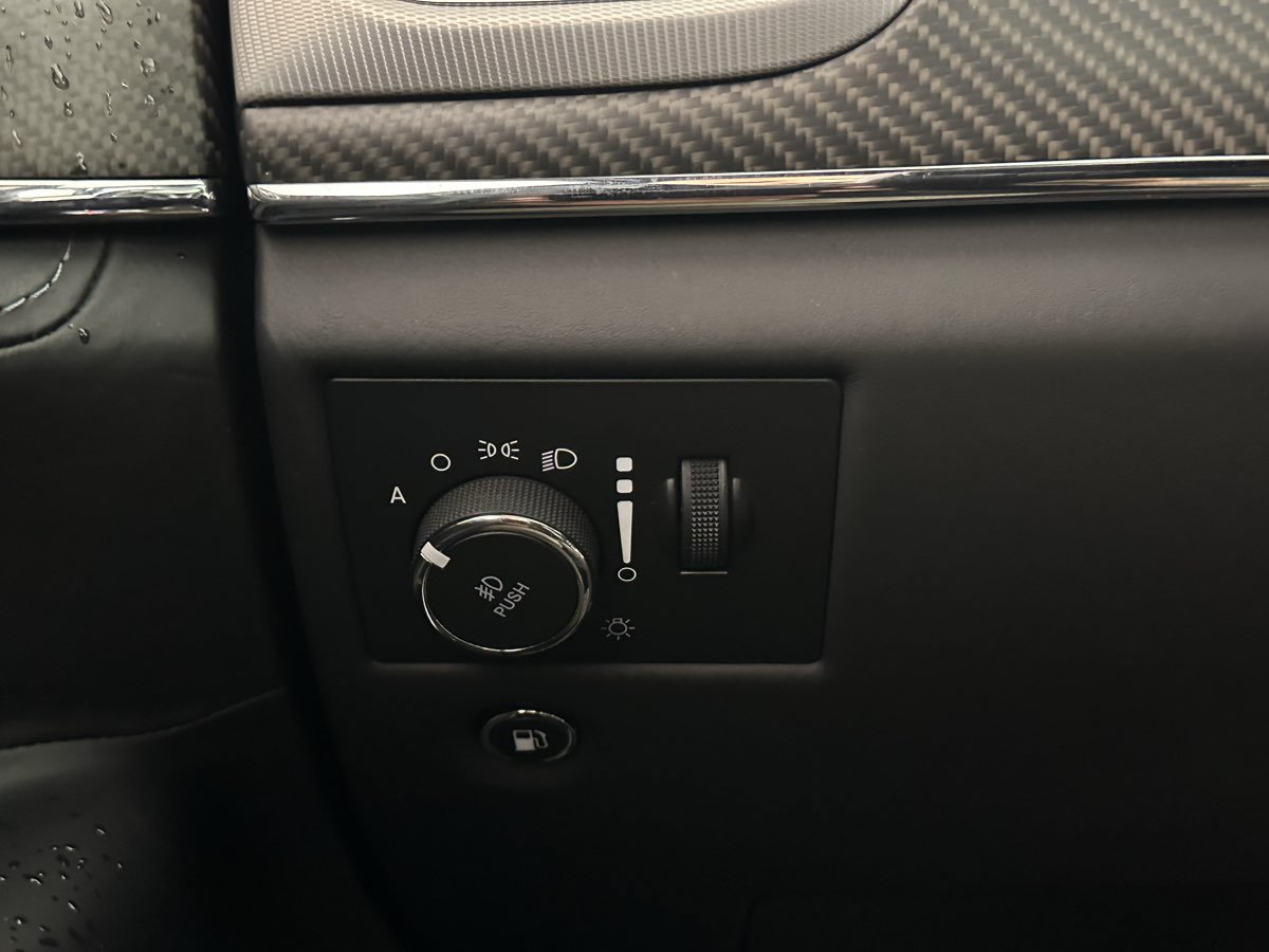 Used 2018 Jeep Grand Cherokee SRT AWD/4WD image 44