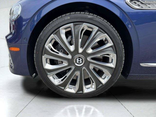 Used 2023 Bentley Flying Spur W12 AWD/4WD image 72