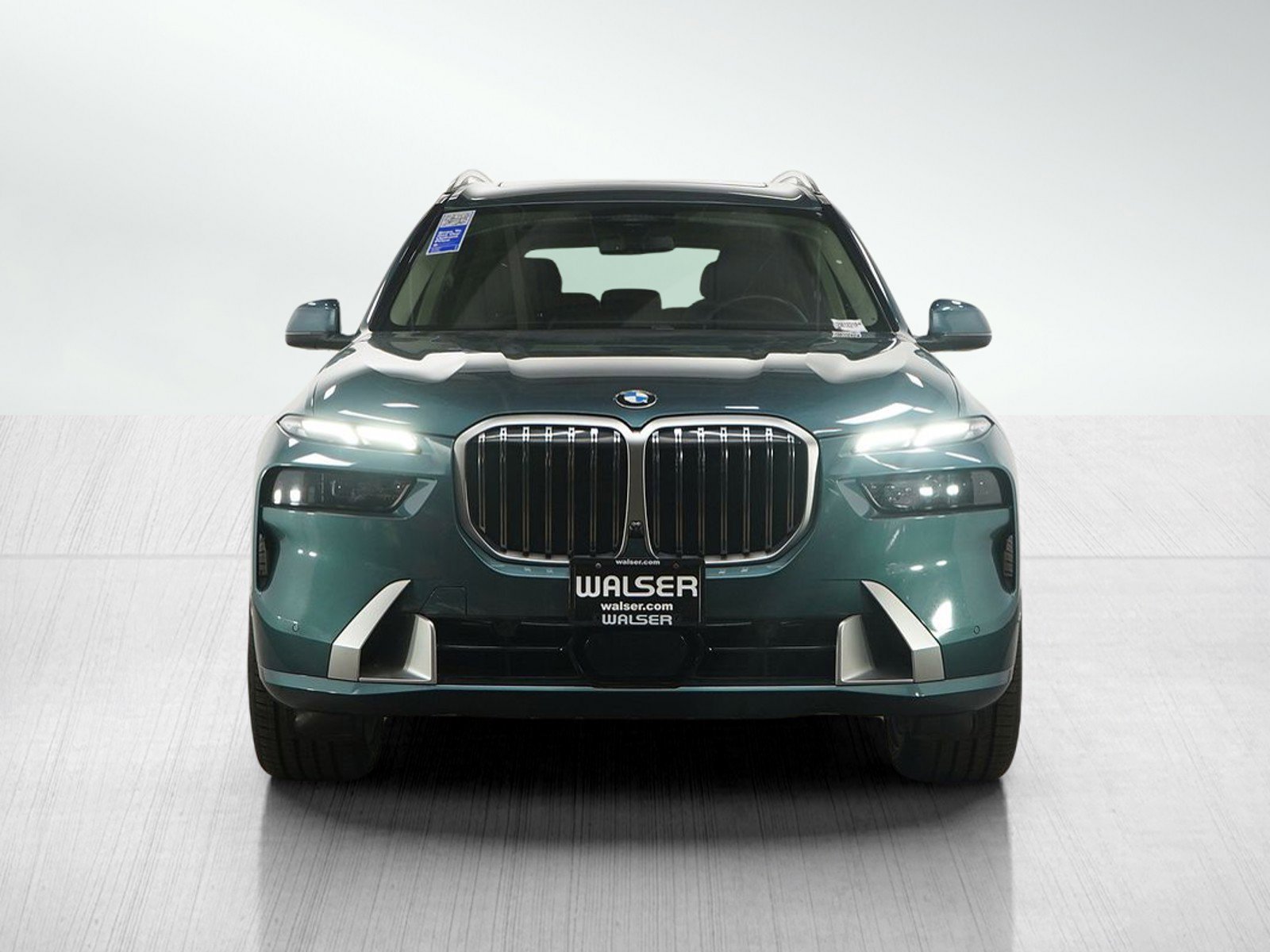 Used 2023 BMW X7 xDrive40i image 8