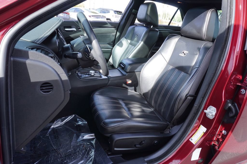 Used 2023 Chrysler 300 S image 14