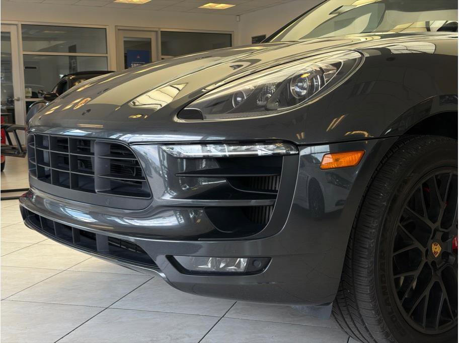 Used 2017 Porsche Macan GTS AWD/4WD image 41