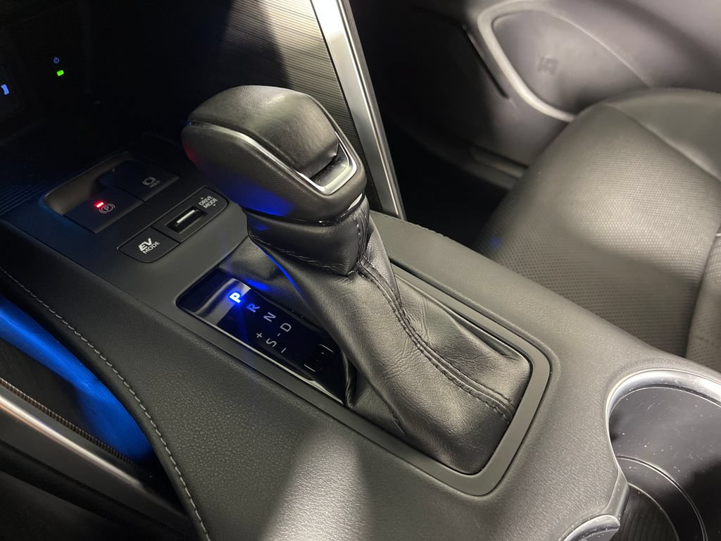 Certified 2022 Toyota Venza Limited AWD/4WD image 22