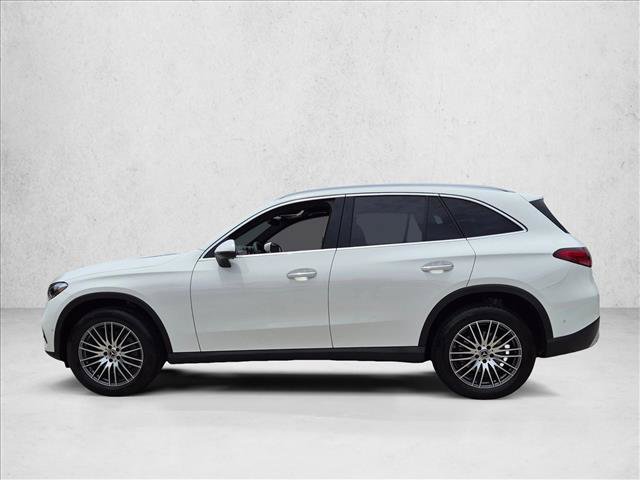 Used 2026 Mercedes-Benz GLC 300 4MATIC image 9
