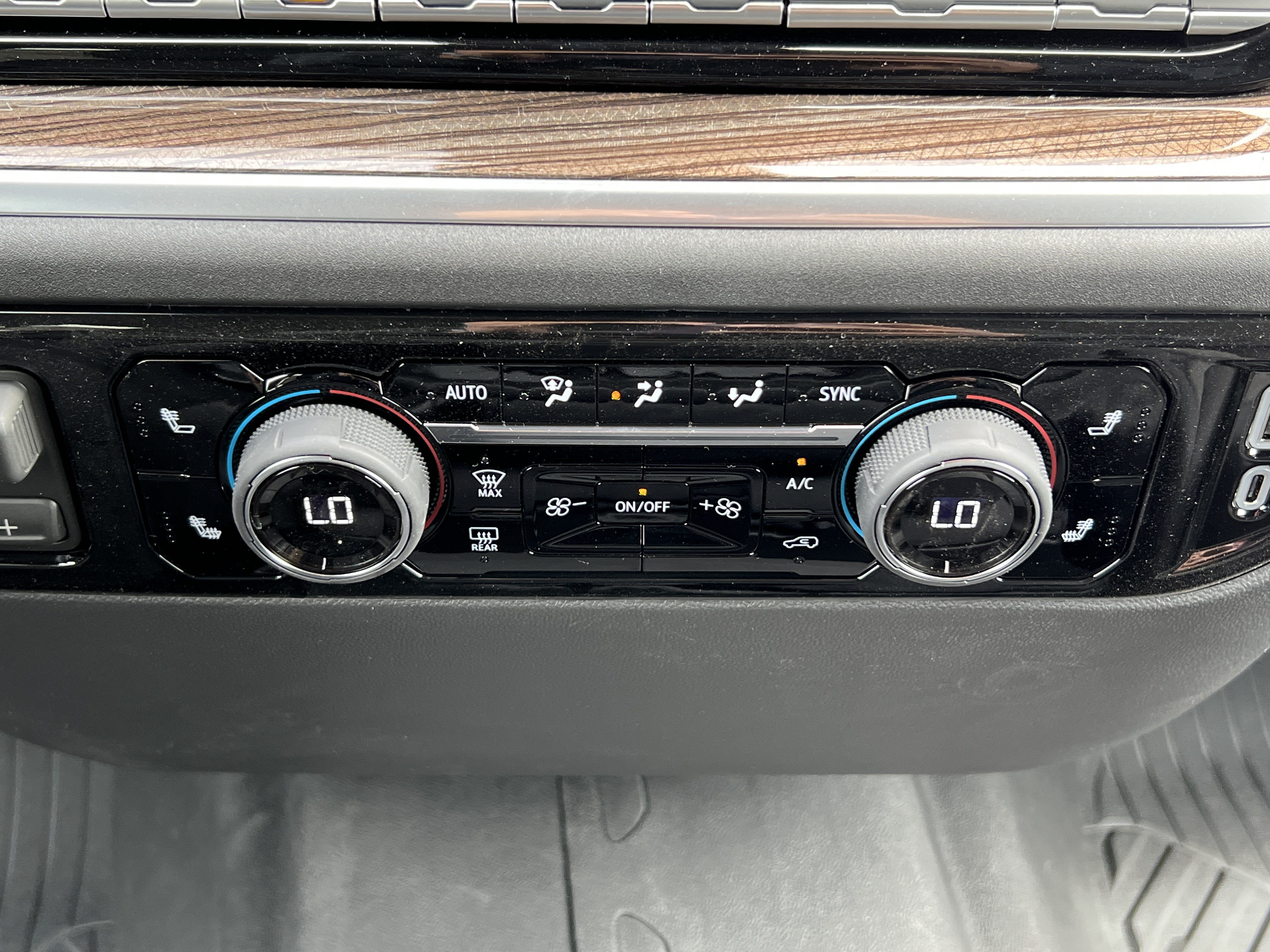 New 2026 Chevrolet Silverado 1500 LT Trail Boss AWD/4WD image 28