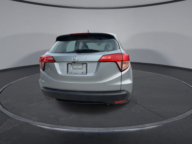 Used 2017 Honda HR-V LX image 7