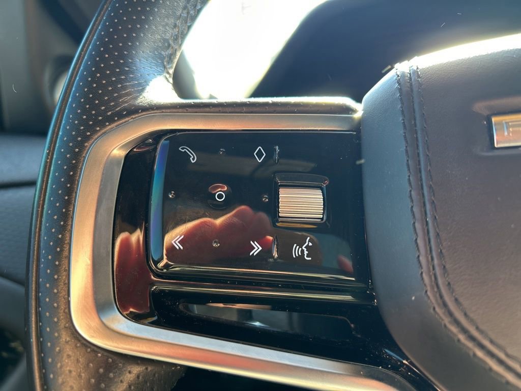 Used 2023 Land Rover Range Rover Evoque R-Dynamic S image 27