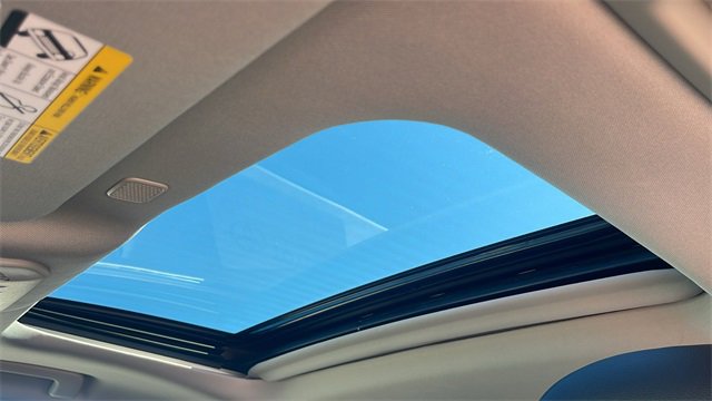 New 2026 Toyota Highlander XLE image 28