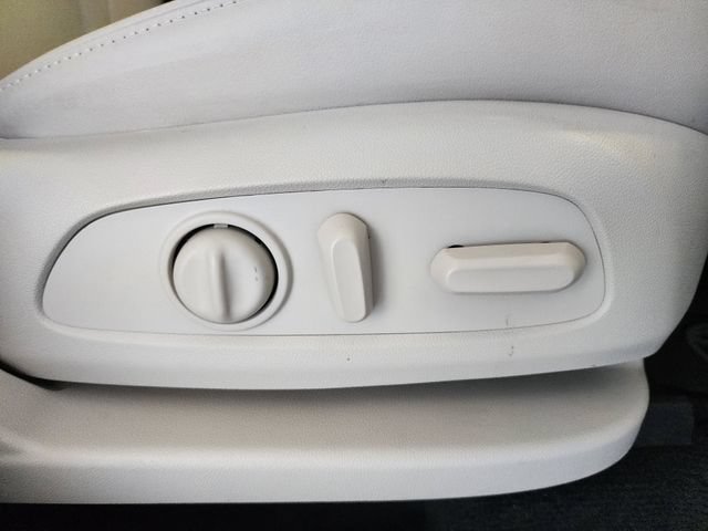 Certified 2023 Buick Enclave Essence w/ LPO, Floor Liner Package FWD image 21