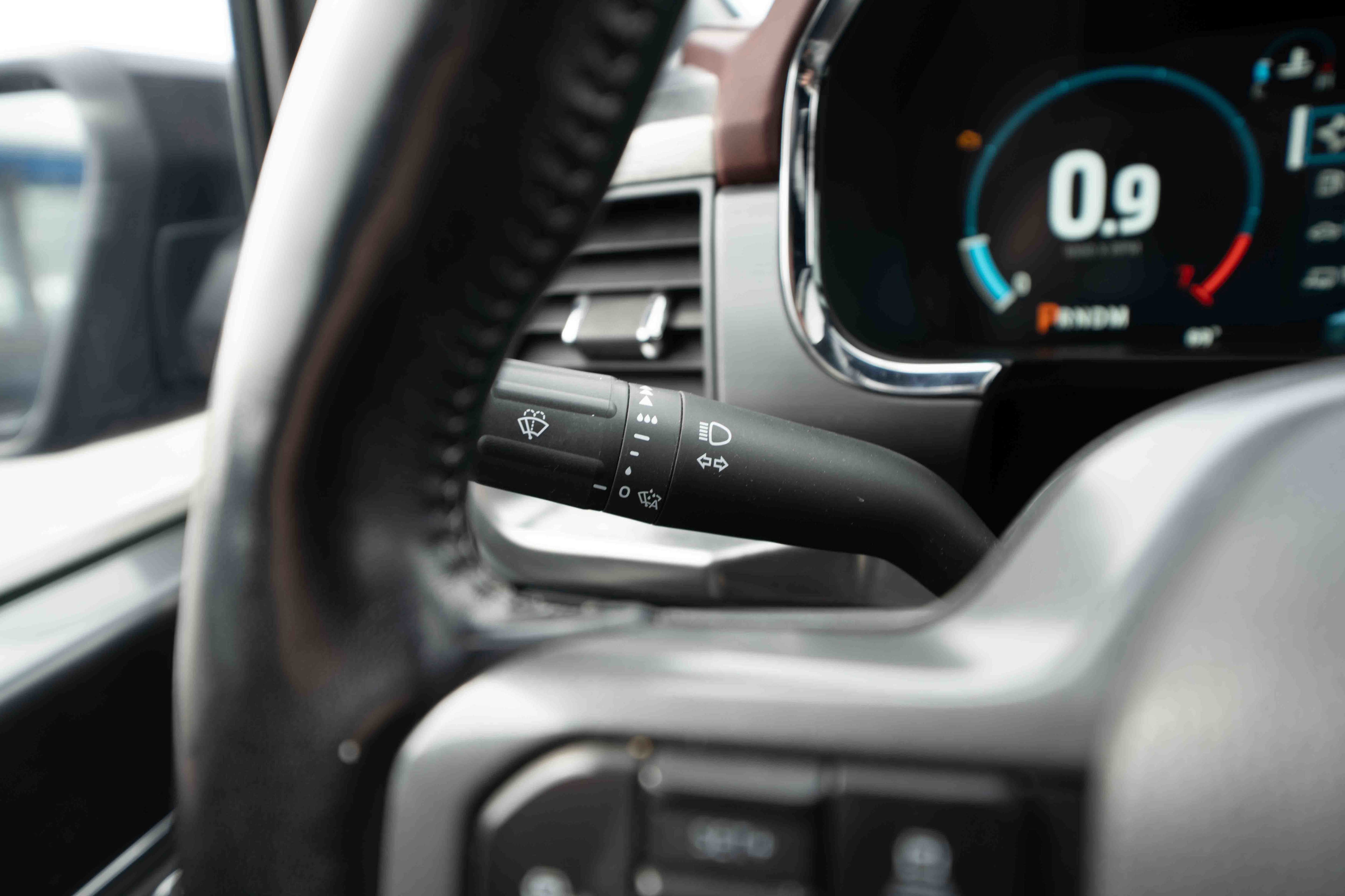 Used 2021 Ford F150 Lariat w/ Equipment Group 502A High image 13