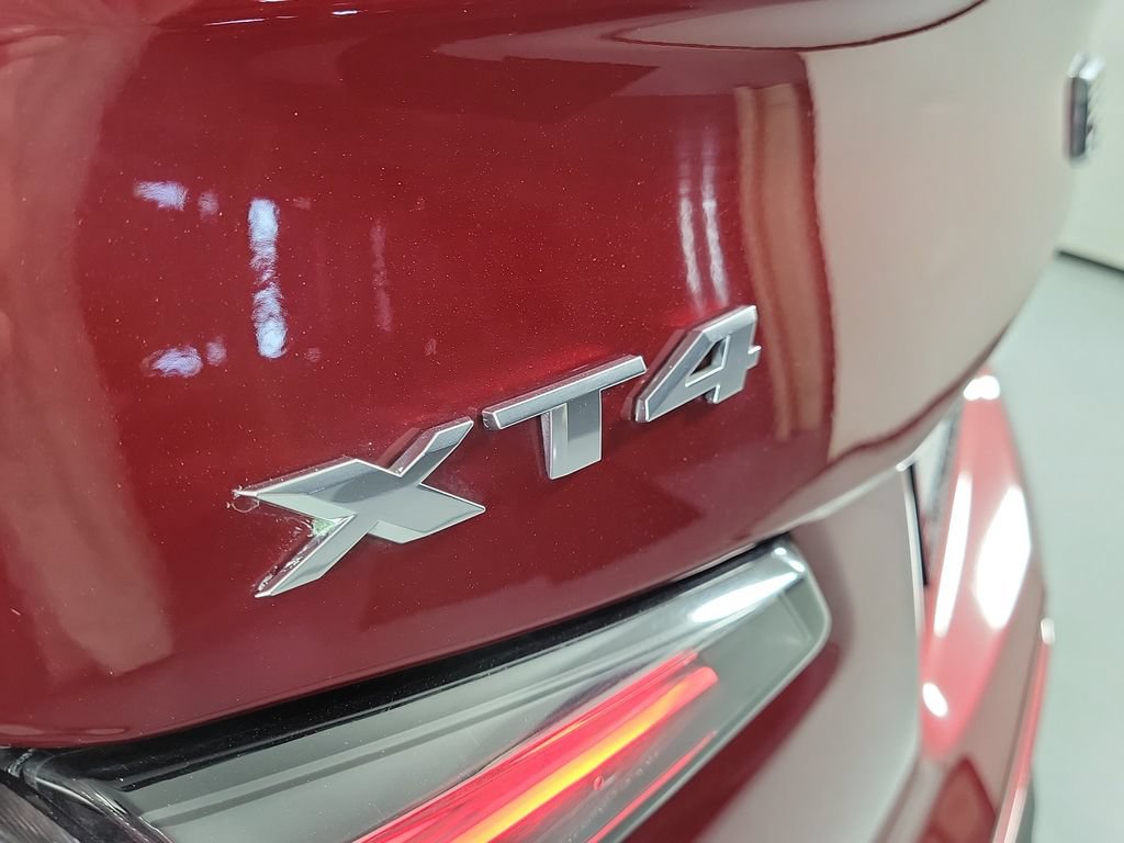 Certified 2022 Cadillac XT4 Sport w/ Enhanced Visibility Package FWD image 5