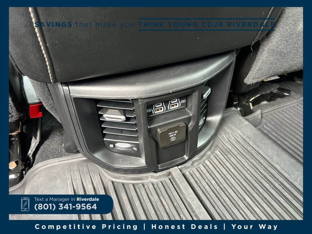 Used 2023 RAM 3500 Laramie image 31