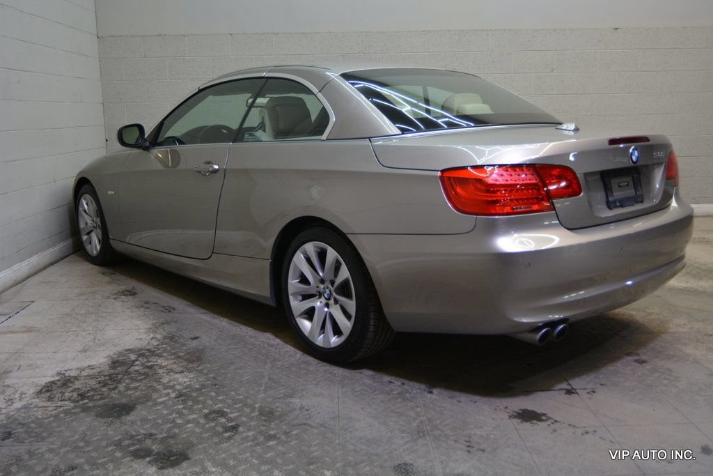 Used 2011 BMW 328i Convertible RWD image 12