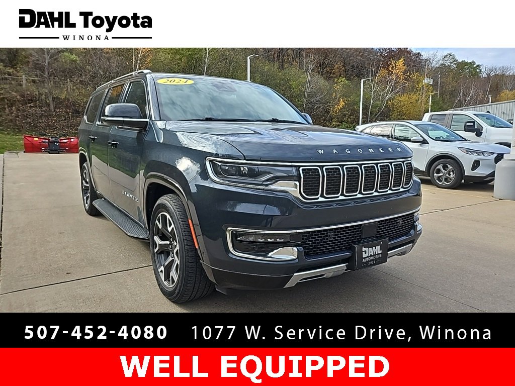 Used 2024 Jeep Wagoneer L Series III w/ Flexible Seating Group image 1