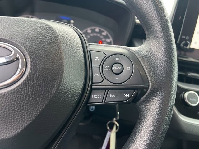 Used 2024 Toyota Corolla LE image 15