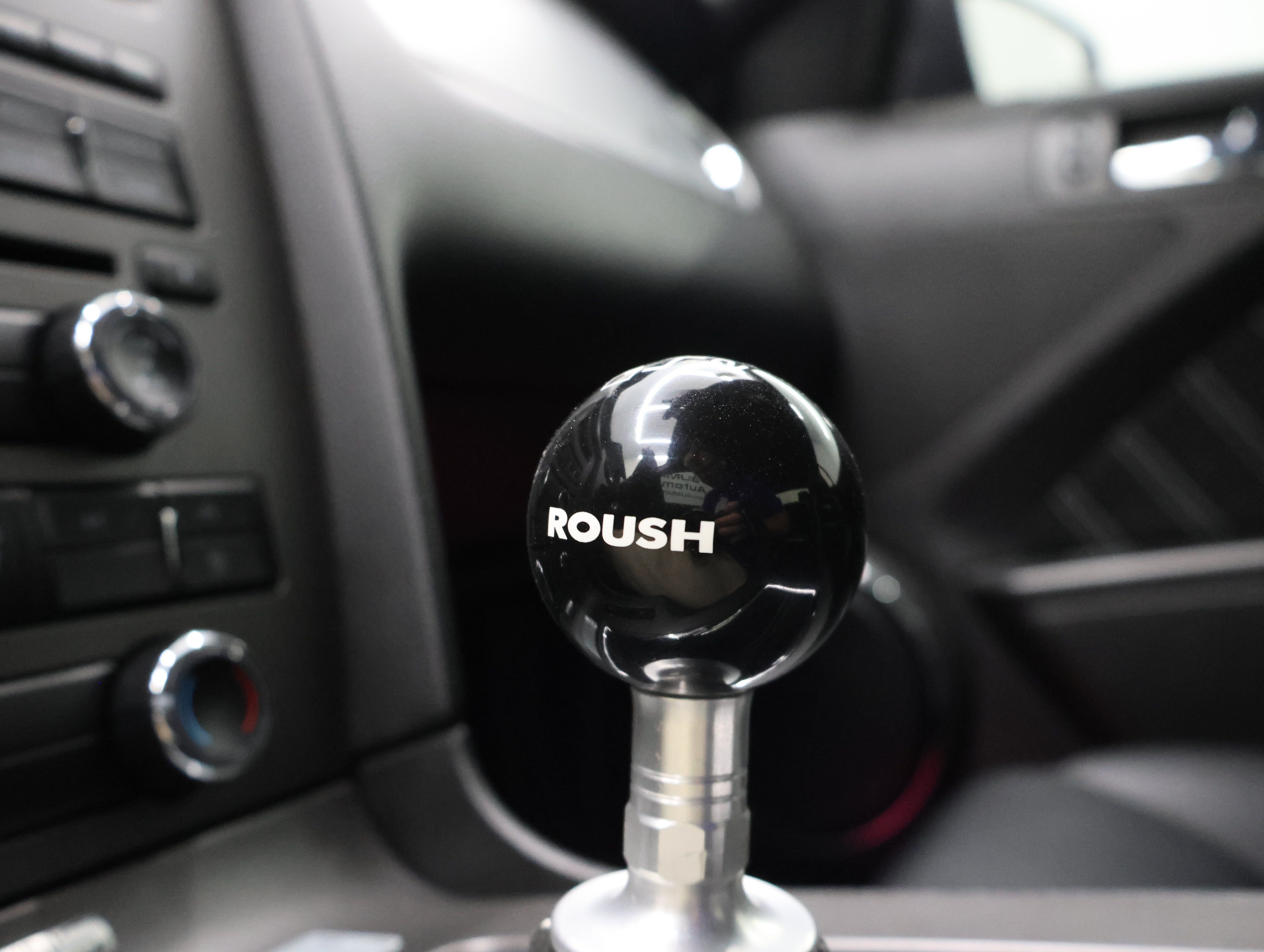 Used 2013 Ford Mustang GT Premium RWD image 47