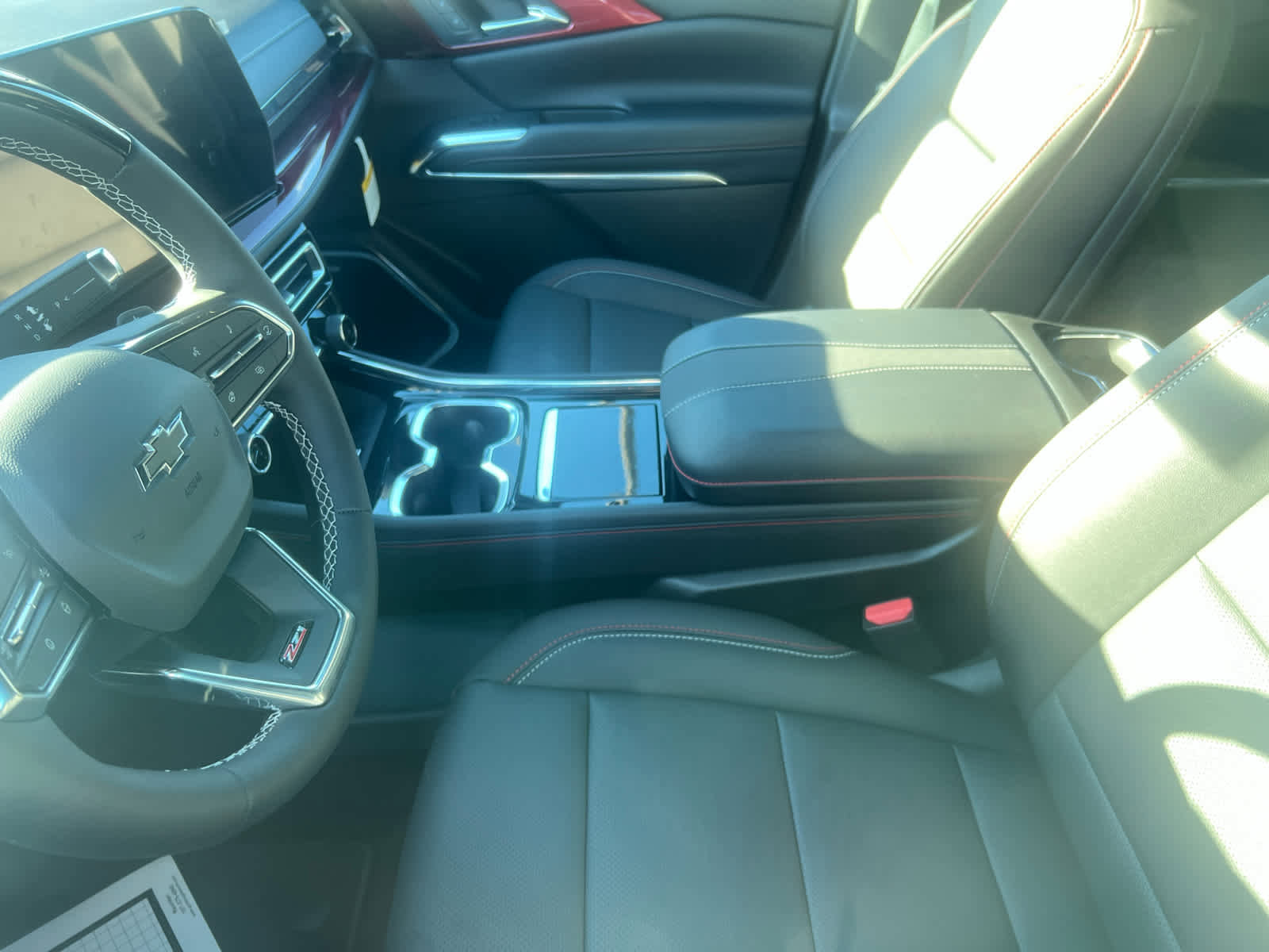 New 2026 Chevrolet Traverse Z71 w/ Enhanced Driving Package image 8