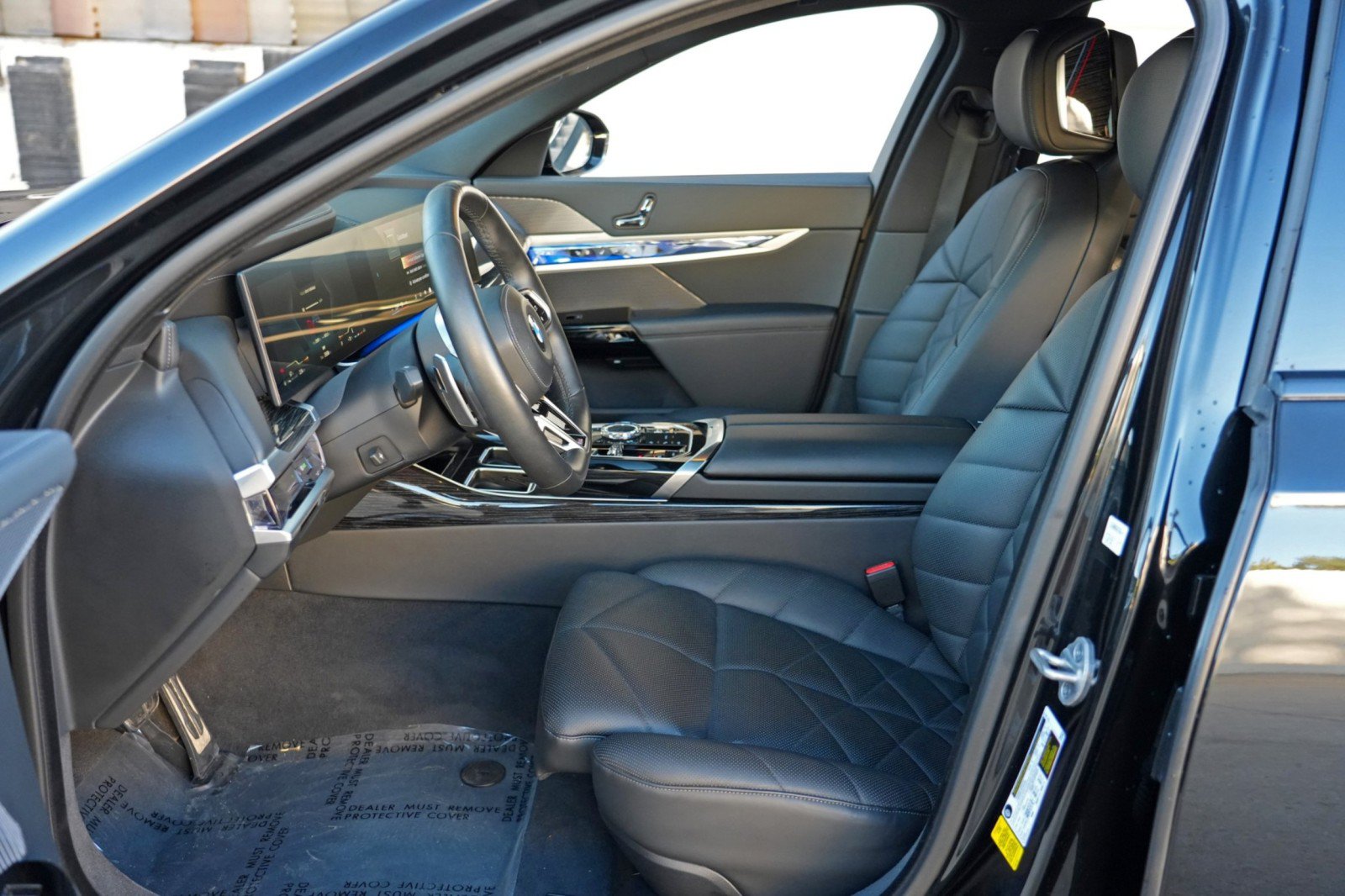 Used 2023 BMW 740i RWD image 17