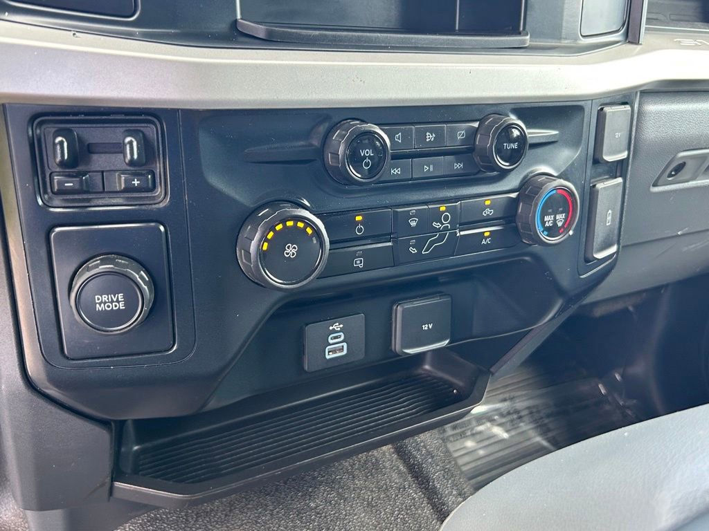 Used 2023 Ford F350 XL w/ XL Chrome Package RWD image 33