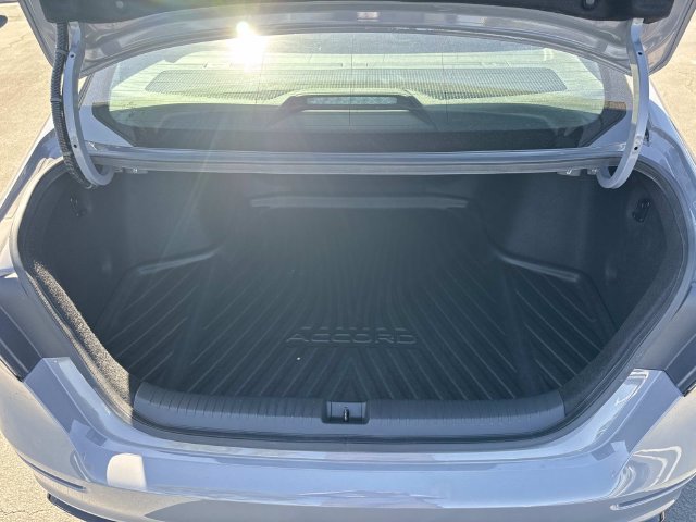 Used 2024 Honda Accord Sport image 28