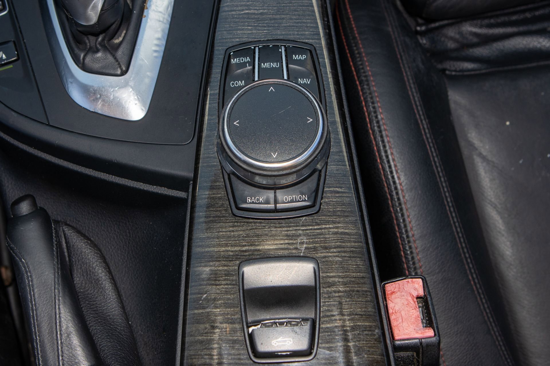 Used 2018 BMW 430i Convertible image 26