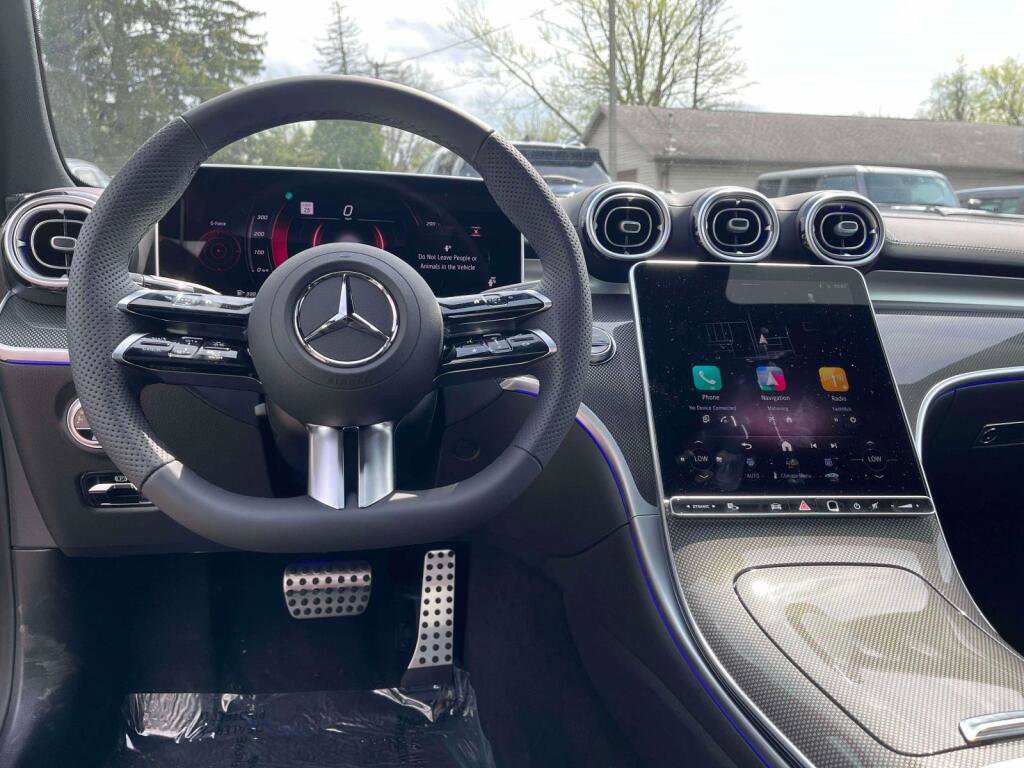 New 2026 Mercedes-Benz CLE 300 4MATIC Coupe image 2