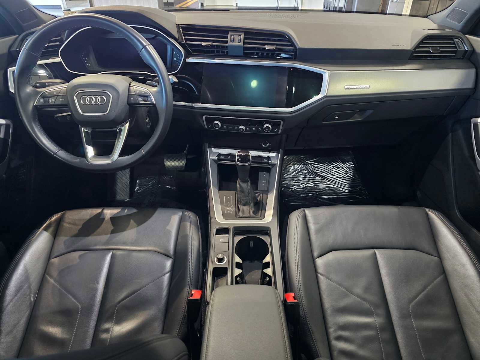 Used 2022 Audi Q3 2.0T Premium w/ Convenience Package image 20