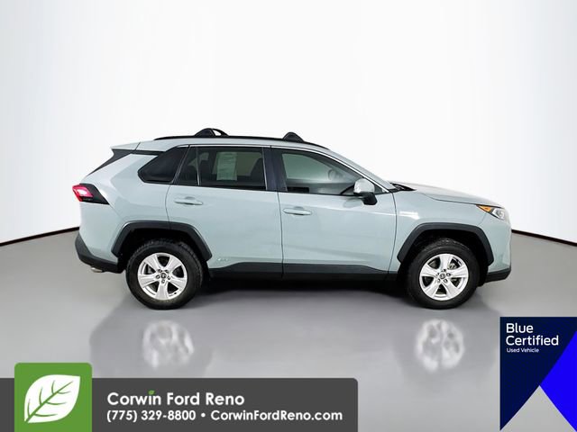 Used 2021 Toyota RAV4 XLE w/ Convenience Package image 11