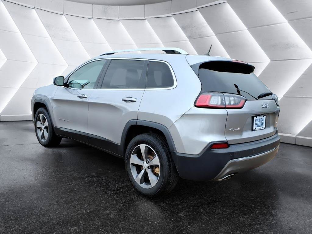 Used 2019 Jeep Cherokee Limited AWD/4WD image 3