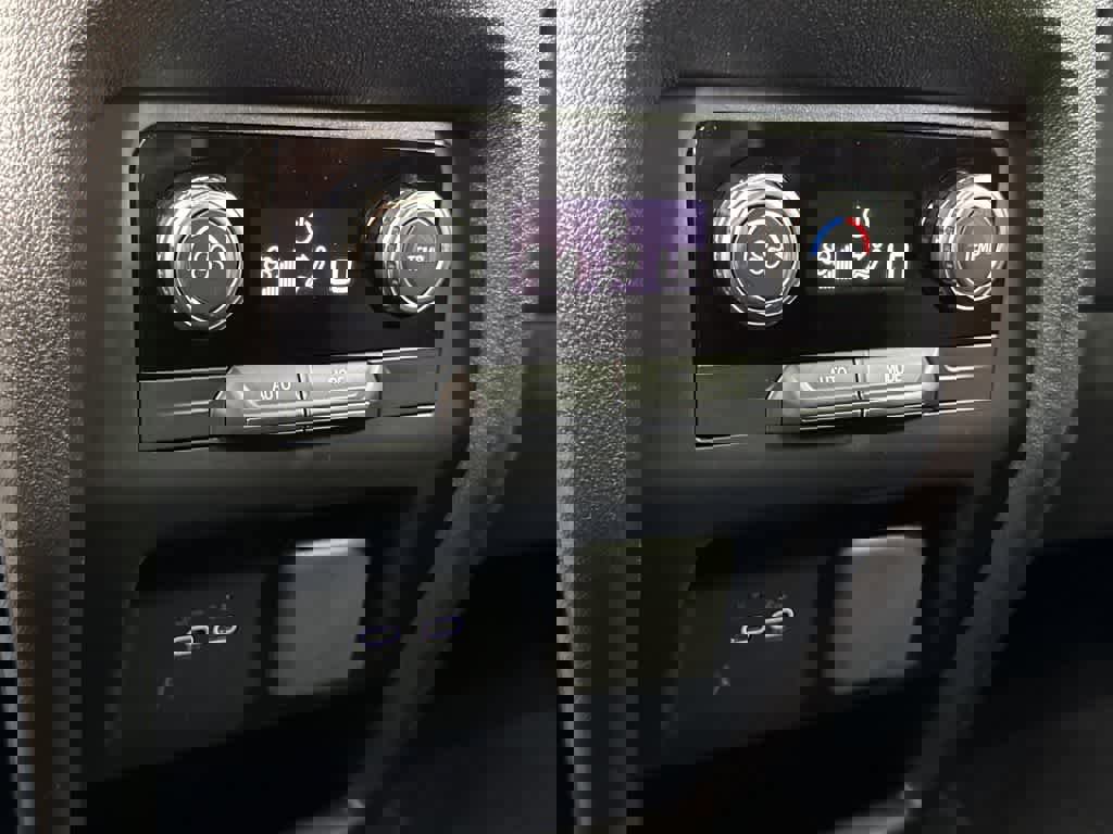 New 2025 GMC Acadia Elevation w/ Elevation Premium Package image 43