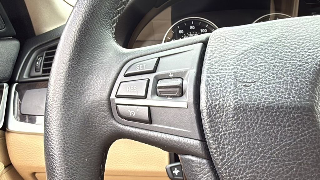 Used 2014 BMW 528i Sedan image 30