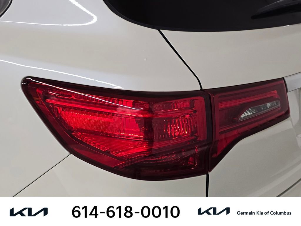 Used 2017 Acura MDX w/ Technology & Entertainment image 15