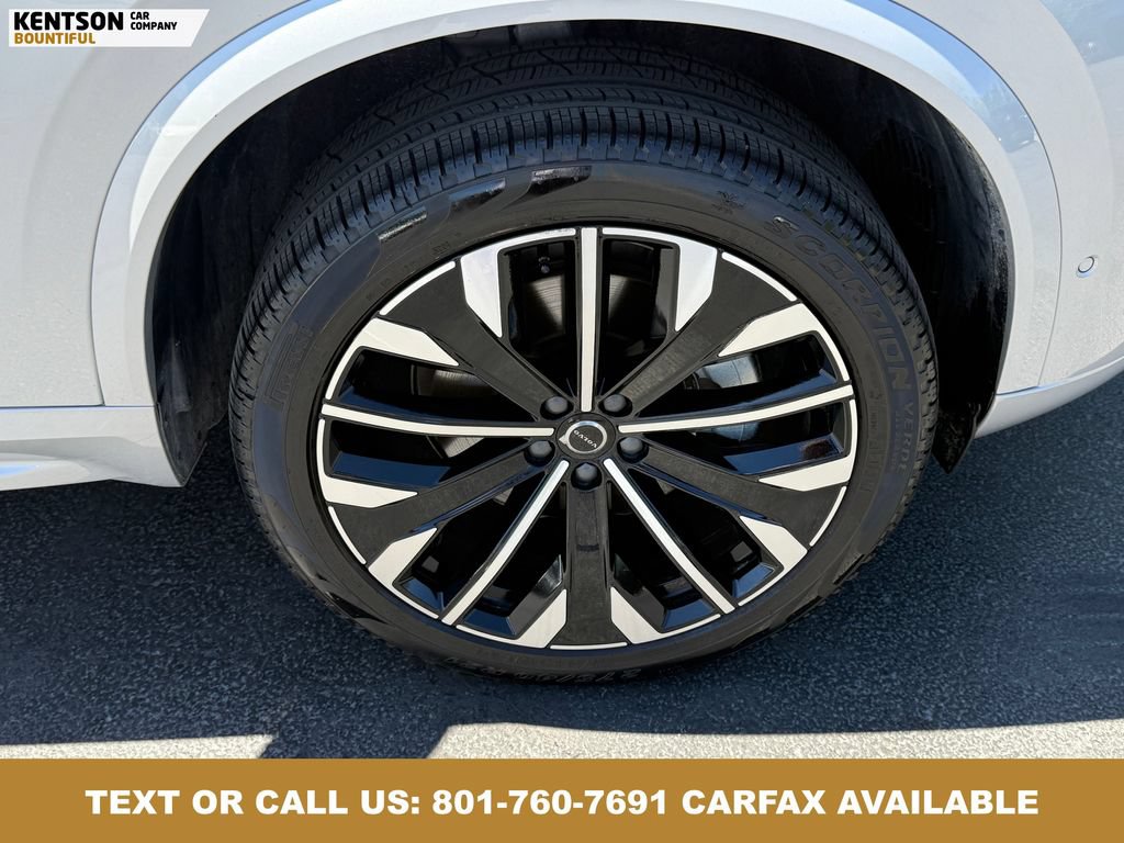 Used 2025 Volvo XC90 B6 Plus AWD/4WD image 14