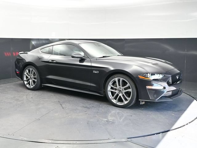 Used 2023 Ford Mustang GT Premium w/ Equipment Group 401A RWD image 3