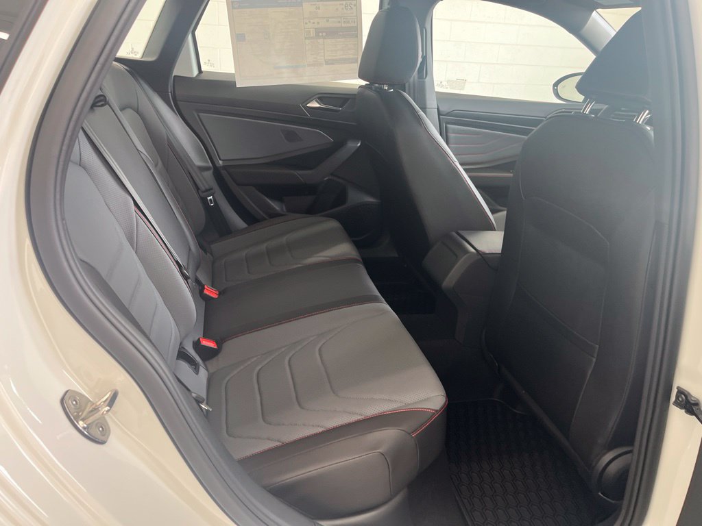 New 2027 Volkswagen Jetta GLI Autobahn FWD image 40