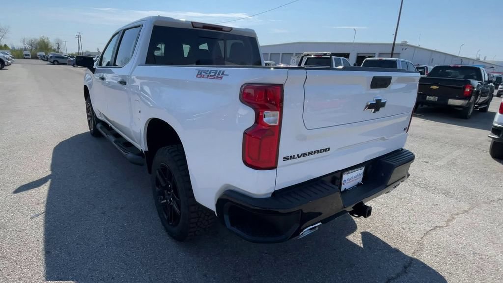 New 2026 Chevrolet Silverado 1500 LT Trail Boss w/ Convenience Package II AWD/4WD image 8
