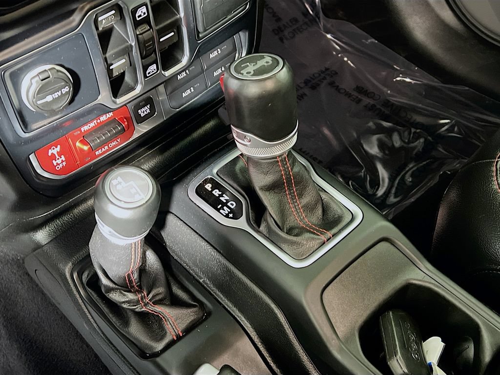 Used 2019 Jeep Wrangler Unlimited Rubicon AWD/4WD image 15