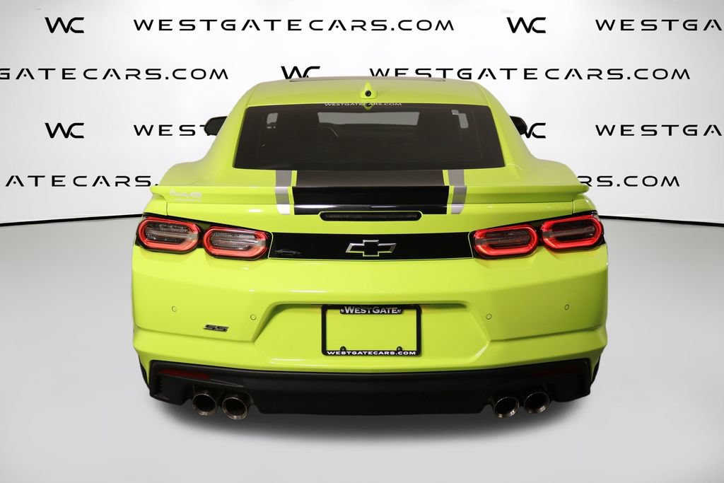 Used 2020 Chevrolet Camaro SS RWD image 4