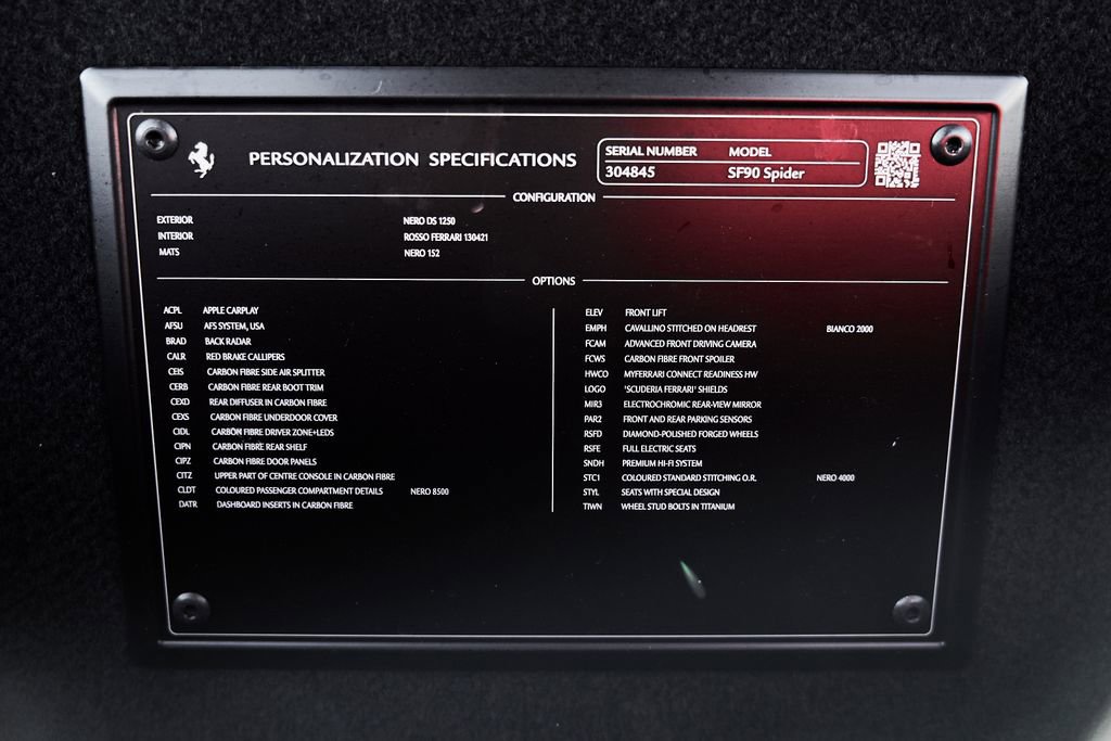 Used 2024 Ferrari SF90 Spider image 23