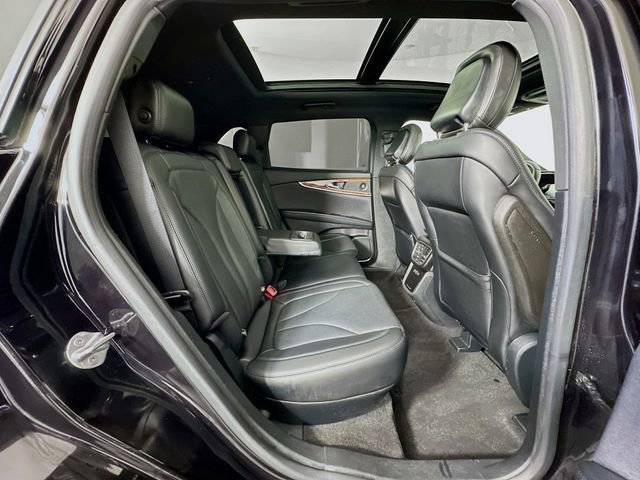 Used 2020 Lincoln Nautilus Reserve image 29