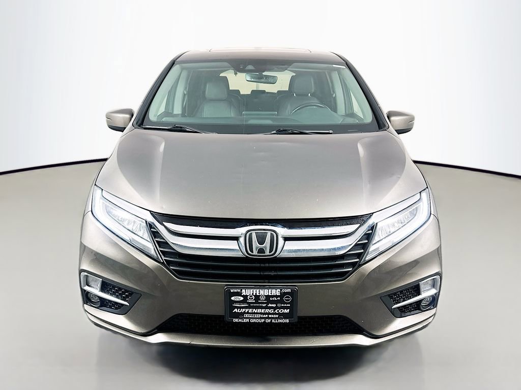 Used 2019 Honda Odyssey Elite image 2